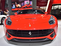 法拉利F12 Berlinetta